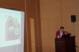 出雲ぜんざい学会の古島事務局長による講演