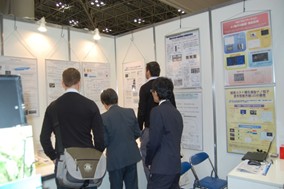 海外の企業や大学の研究者も多く来場しました。