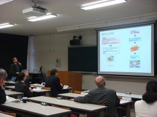 浅尾　俊樹　教授の発表