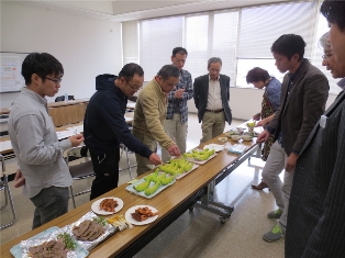 試食会2.jpg 試食会2.jpg