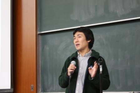 講義をする尾野寛明氏