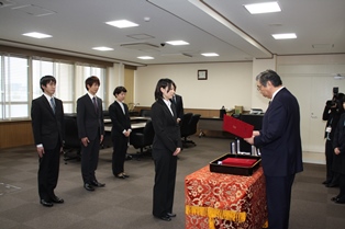 平成２６年度学生表彰０２