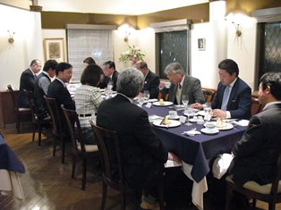 試食会の様子