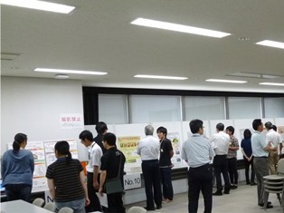 学生による研究発表会２