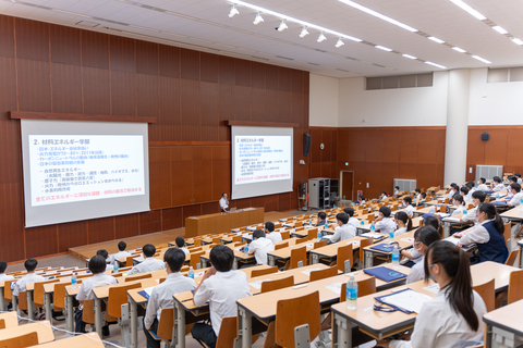 新学部オープンキャンパスその１