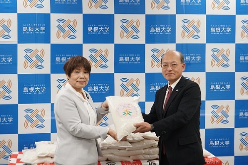 贈呈式１