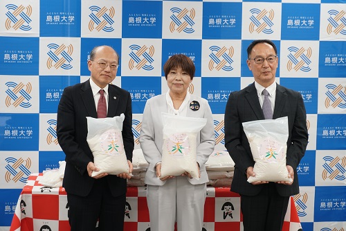 贈呈式２