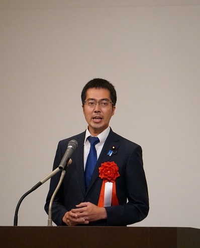 高見康裕衆議院議員