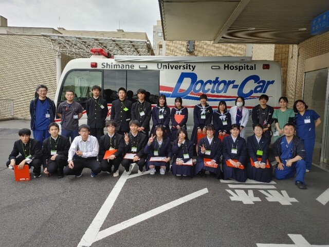 ★指導者と一緒に記念撮影 指導者と一緒に記念撮影