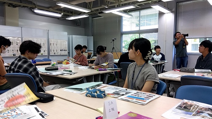 午前中の講義の様子