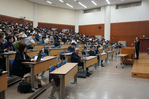 活動発表会の様子