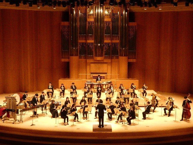 ed-4_ 合唱・合奏の演奏実演－半世紀以上にわたる音楽演奏分野による生涯学習参画－